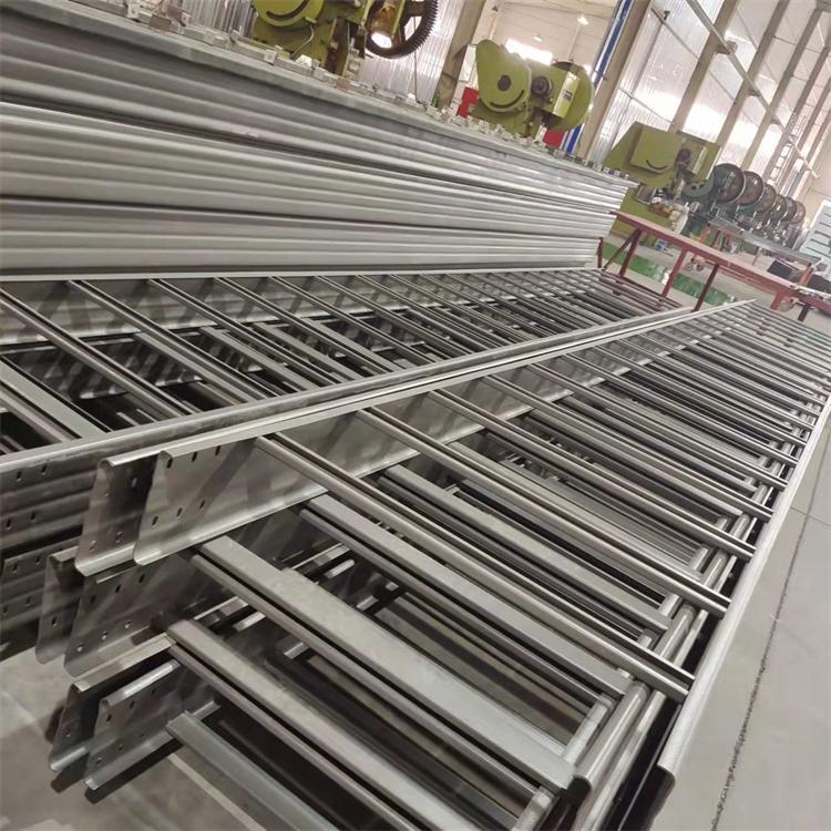 梯级式电缆桥架